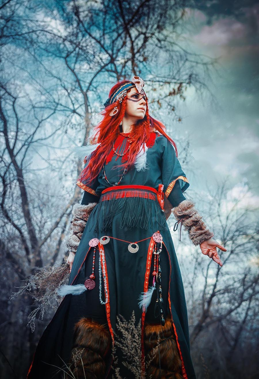 Girls in Slavic costumes underwear in Cochabamba