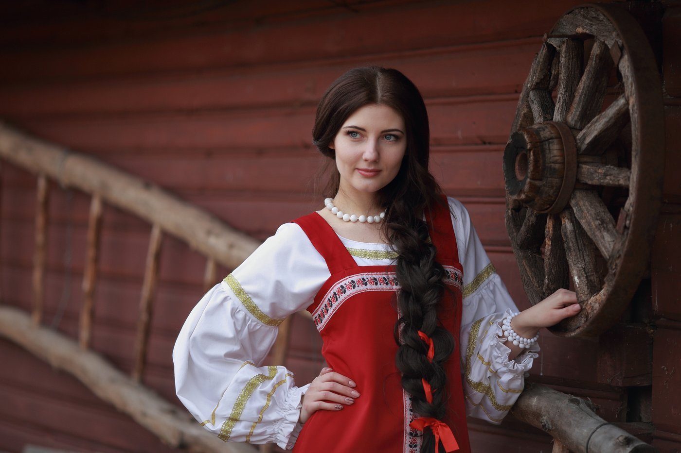 Girls in Slavic costumes in Cochabamba