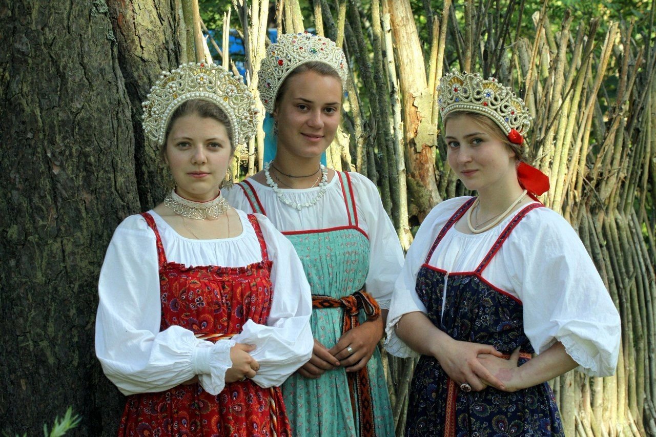 Sexy model Girls in Slavic costumes in Cochabamba